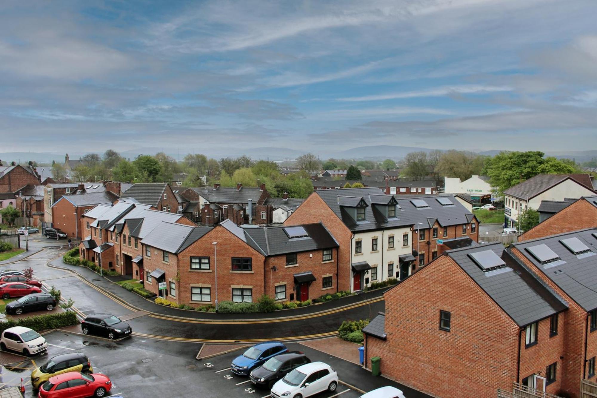 Manchester Escape - Private Room & Bathroom Near Etihad And Coop Arena - Free Secure Parking Bagian luar foto